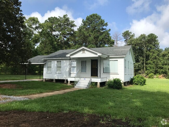 Building Photo - 21046 Hwy 167 - Dry Prong Rental
