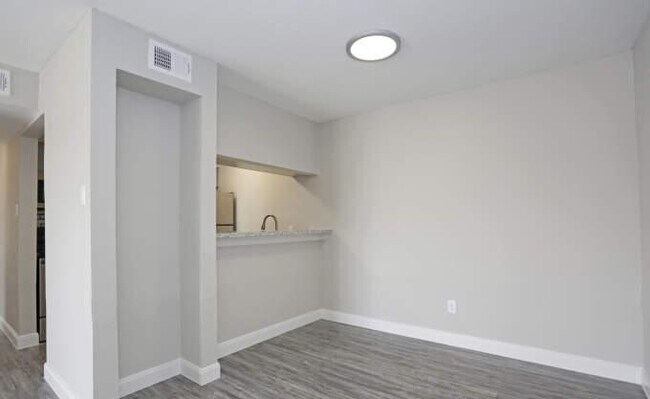 Photo - 1 bedroom in Houston TX 77084 Unit 1292