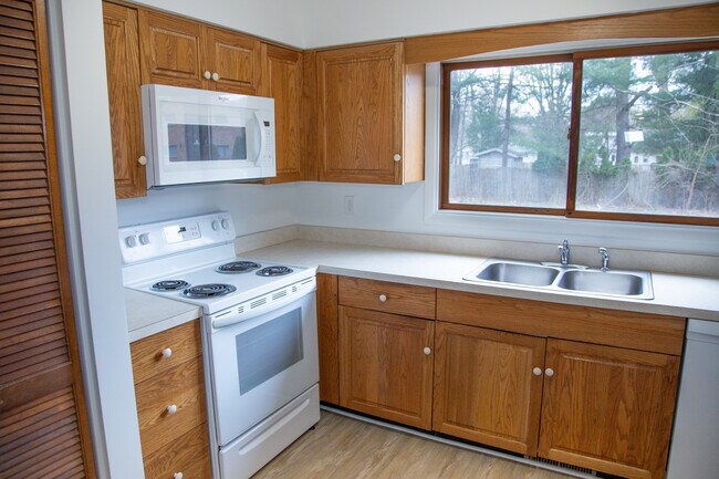 Photo - Woodhill Apartments