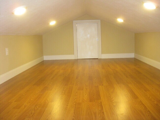 Photo - Lease 2 Own ...This Great South Springfiel...