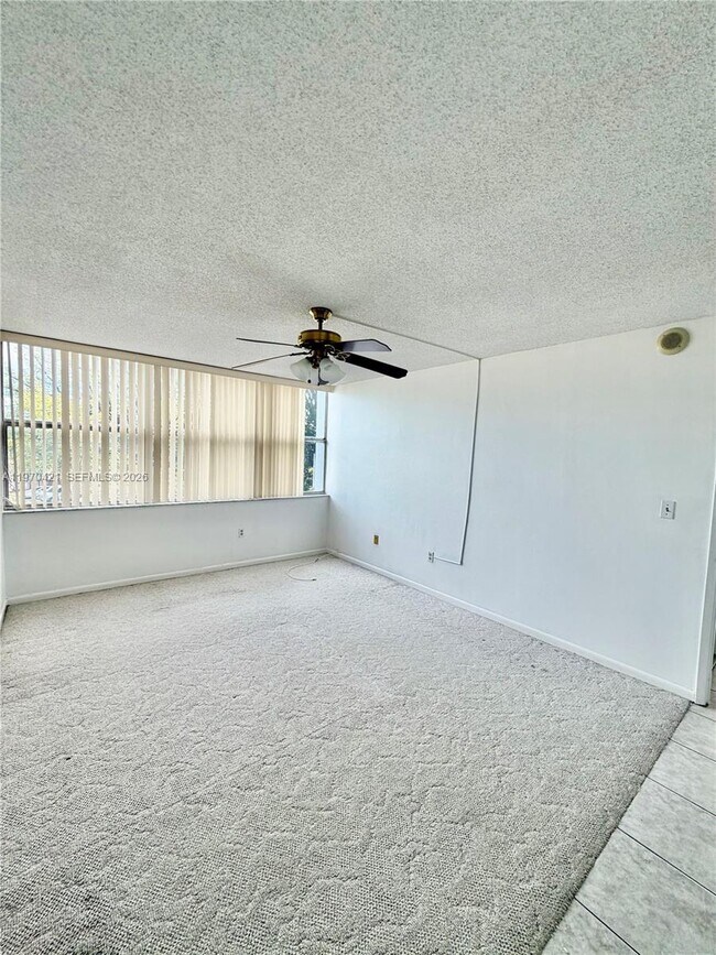 Photo - 1300 NE Miami Gardens Dr Unit 320E