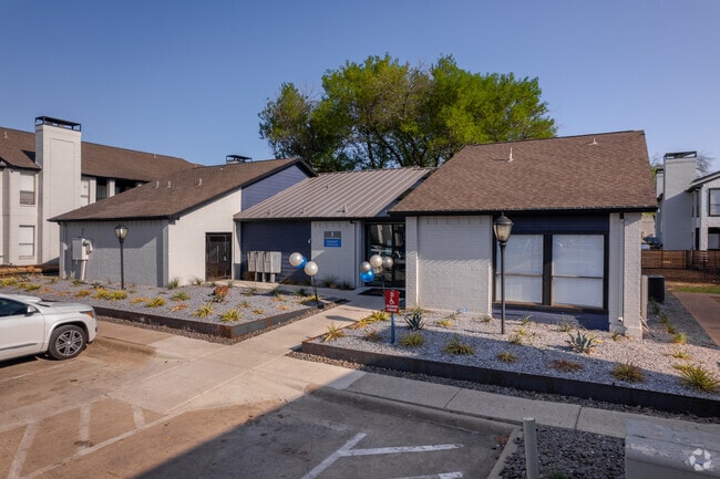 Leasing Office
