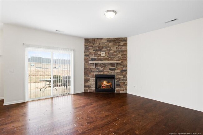 Photo - 206 Zante Currant Rd