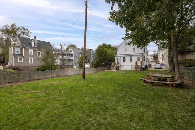 Photo - 26 Cabot St