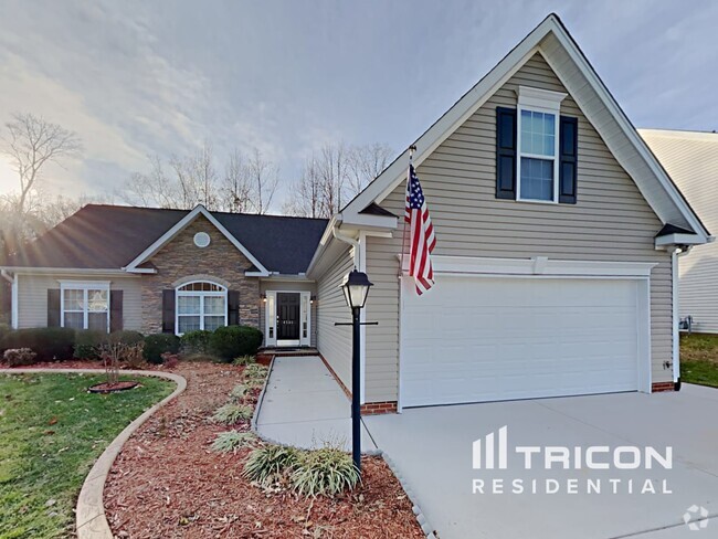 Building Photo - 4586 Woodway Dr Rental