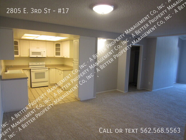 2 Bed 2 Bath Condo w/ Balcony, Tandem Gara... - 2 Bed 2 Bath Condo w/ Balcony, Tandem Gara... Unit #17