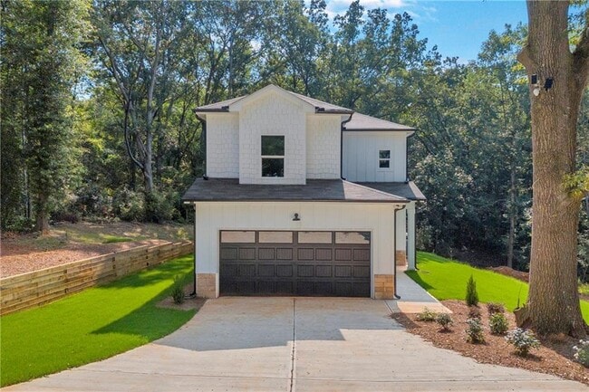 Photo - 155 Carey St