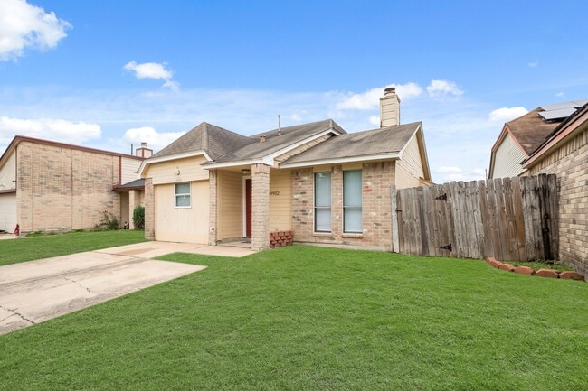 Photo - 19952 Stoney Haven Dr