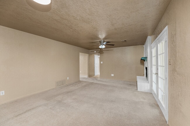 Photo - 4708 NW Cheryl Blvd