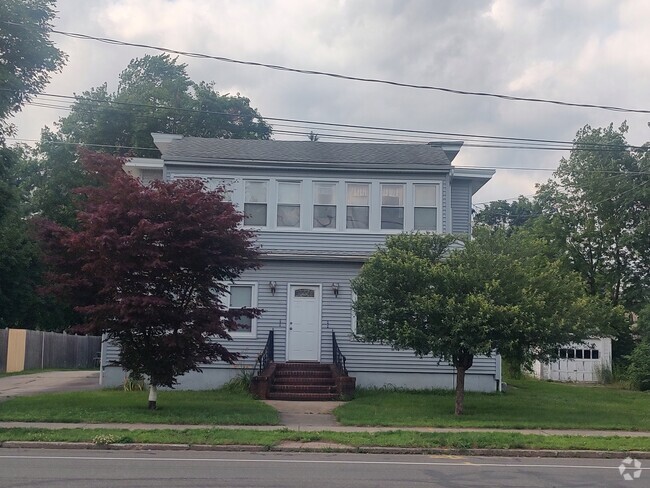 Building Photo - 131 Broad St Unit 131 1st FLR Rental