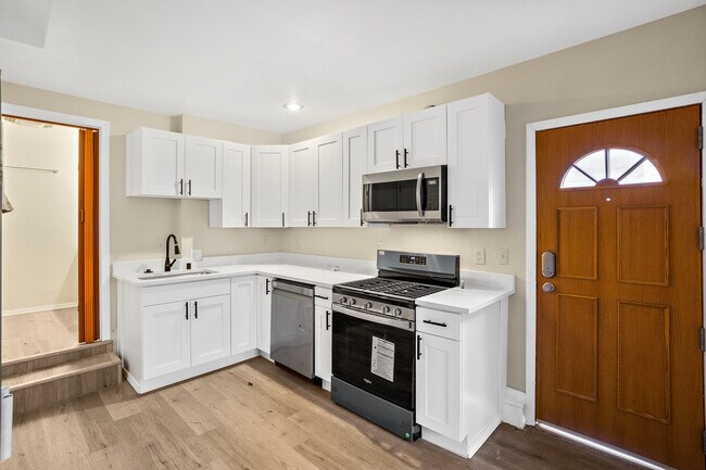 Photo - 9219 38th Ave. S