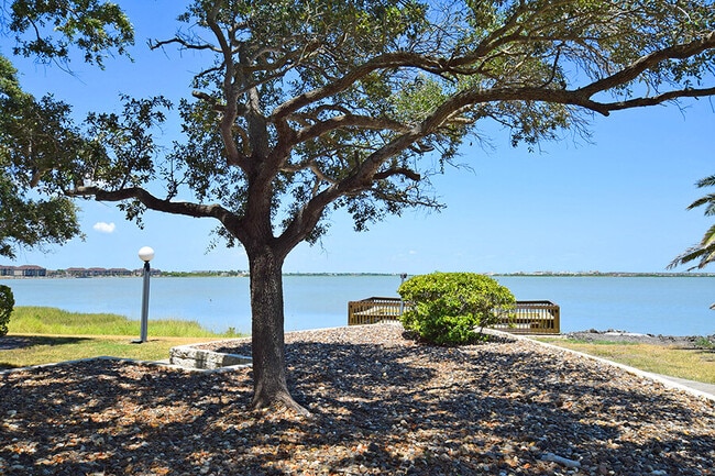 Sugar Tree Apartment Homes
