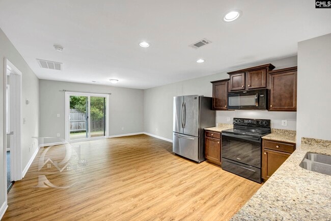 Photo - 107 Nobility Dr