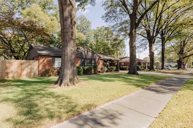 Photo - 4960 Hummingbird Ln