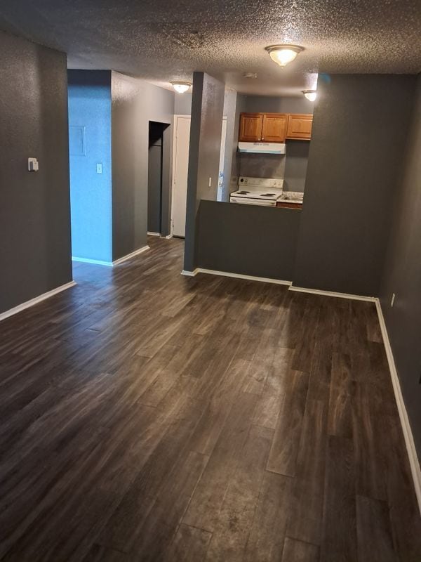 Photo - 1425 N Yosemite St