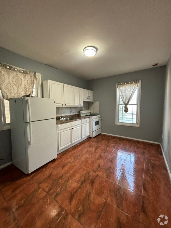 Building Photo - 127 N 14th St Unit 1 Rental