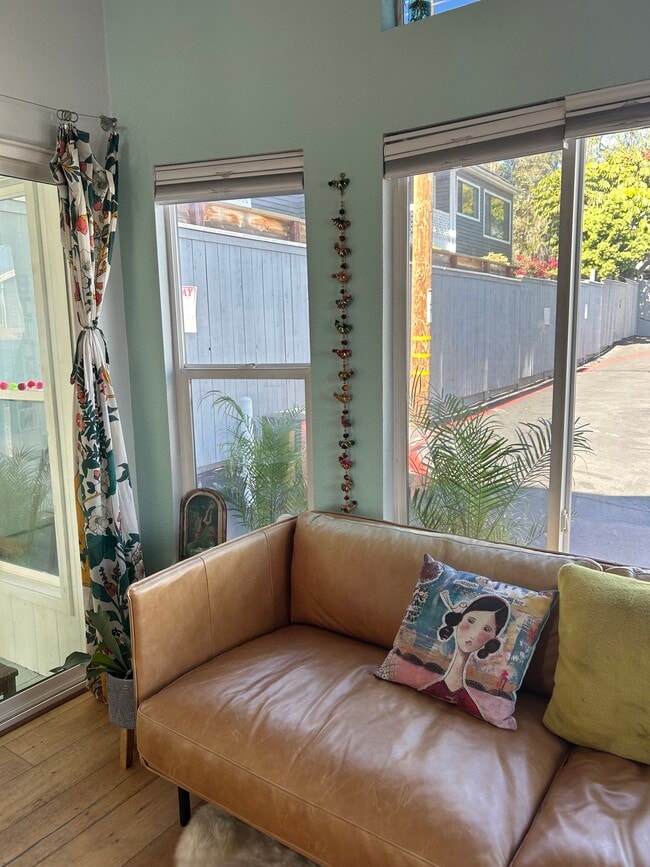 Photo - 1624 N Coast Highway 101 Hwy