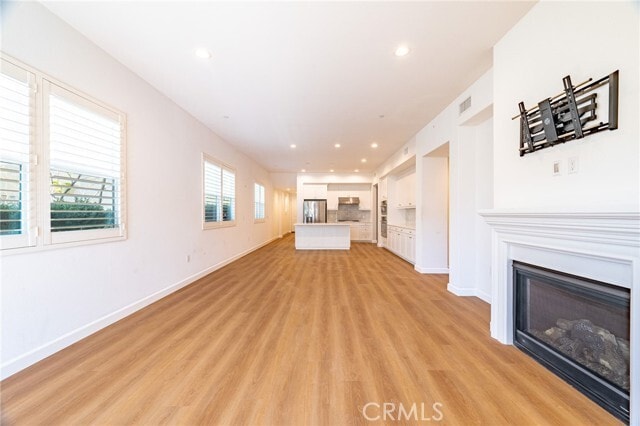 Photo - 172 Follyhatch