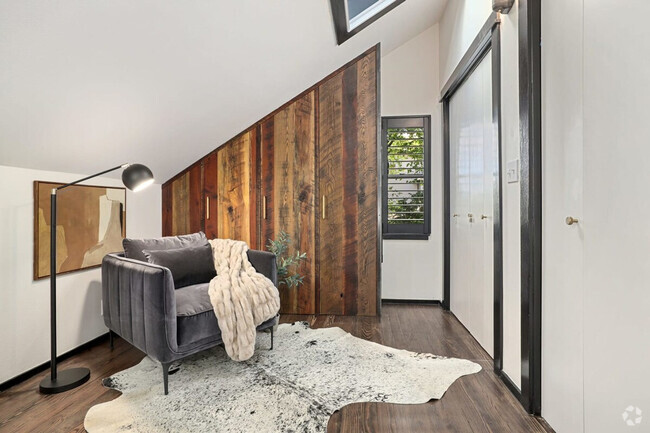 Building Photo - 435 N Oliver Ave Unit ID1221887P Rental