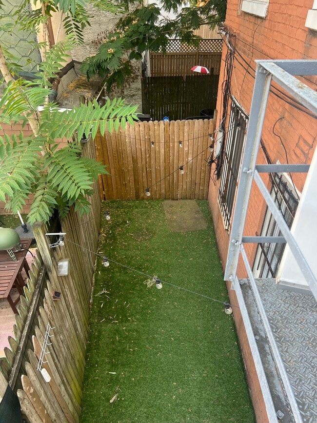 Photo - 424 E Girard Ave