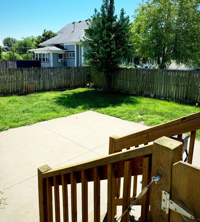 Photo - 508 6th Ave