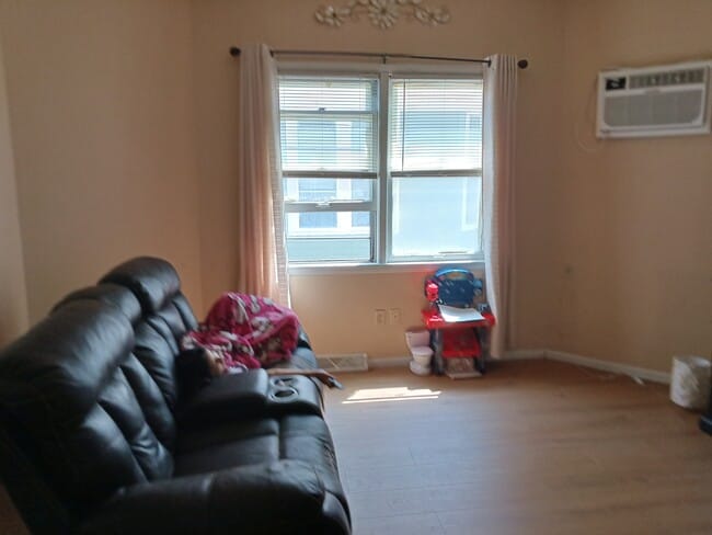 Photo - 620 Bates Ave Unit 620 Bates,  2