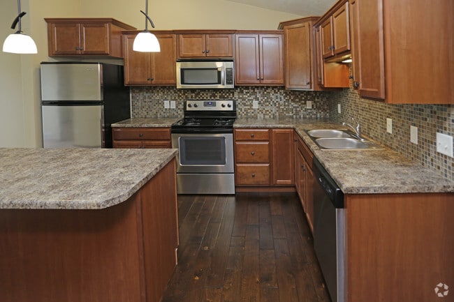 Photo - Meadow Ridge Apartments