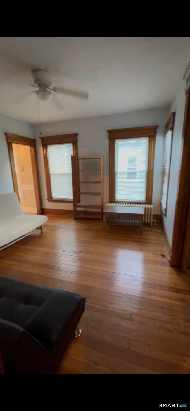 841 Orange St Unit 2