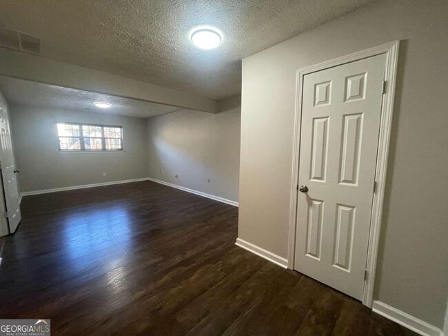 Photo - 3015 Cascade Manor Dr