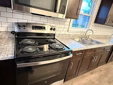 Photo - 31 N Park Ave