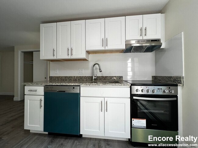 Photo - 15 Chester St Unit 24