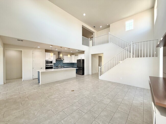 Photo - 5709 N 88th Ln