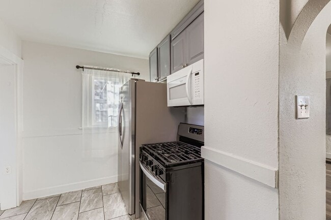 Photo - Charming 3BR Duplex in Aurora