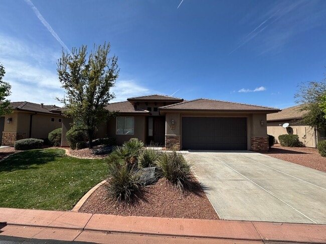 Photo - Highly Desirable Lakota Ridge!