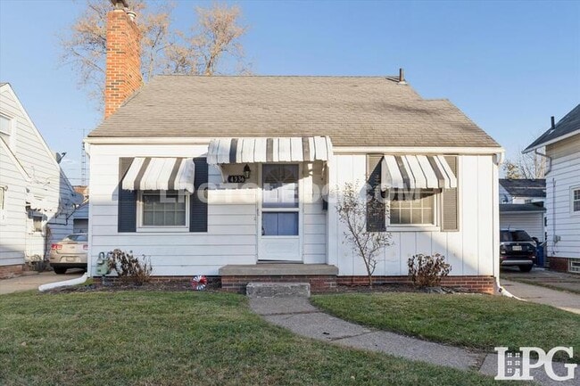 Building Photo - 4336 Lyman Ave