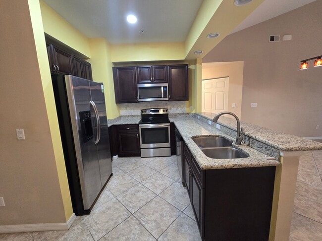 Photo - 1096 Winding Pines Circle