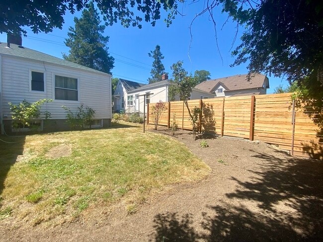 Photo - 5708 8th Ave NW