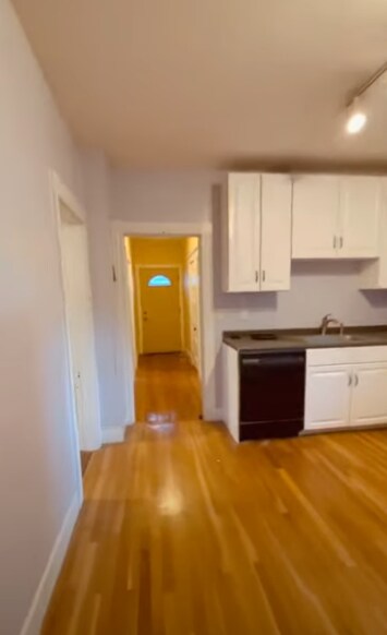 Photo - 16 Donnybrook Rd Unit 1