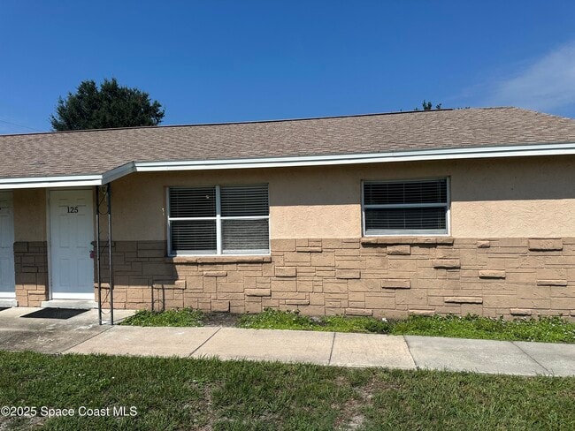 Building Photo - 125 Lucas Rd Rental