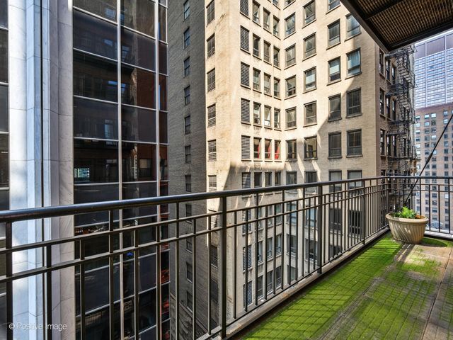Photo - 212 W Washington St Unit 1413