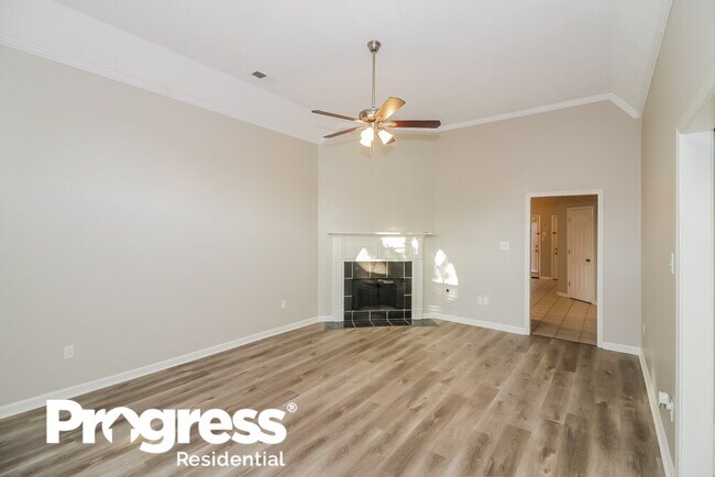 Photo - 600 W Ashley Glen Cir
