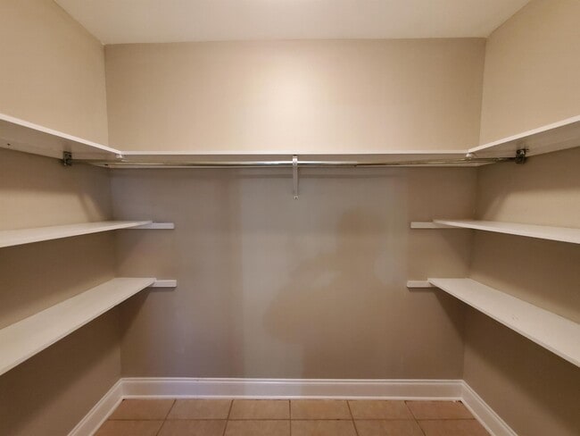 Photo - 3509 Golden Dr