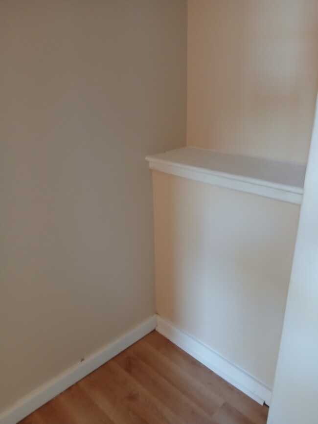 Photo - 711 S Poplar St