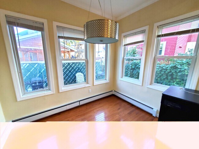 Photo - 64 Dehon St Unit 1