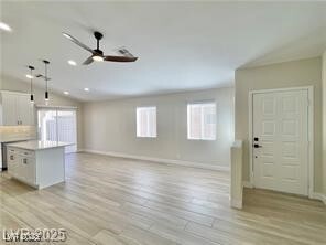 Photo - 8456 W Gilmore Ave