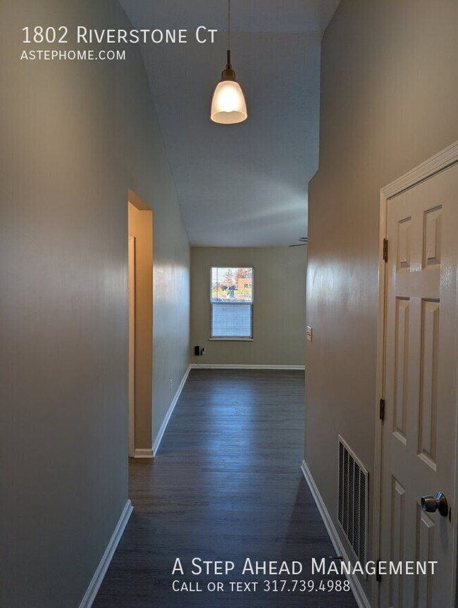 Photo - 1802 Riverstone Ct