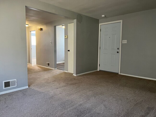 Photo - 20 Woodlawn St Unit 2