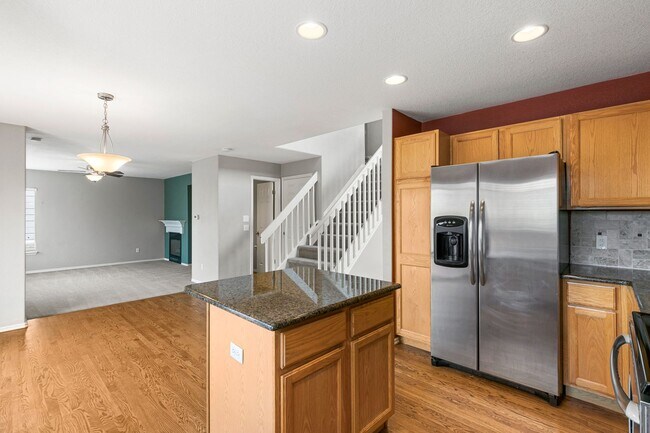 Photo - Large House in Parkview Highlands!