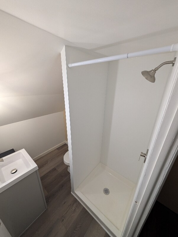 Photo - 256 Sargent Rd Unidad B