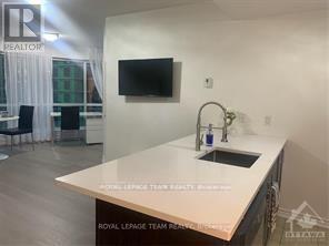 Photo - 234 Rideau St Unit 704